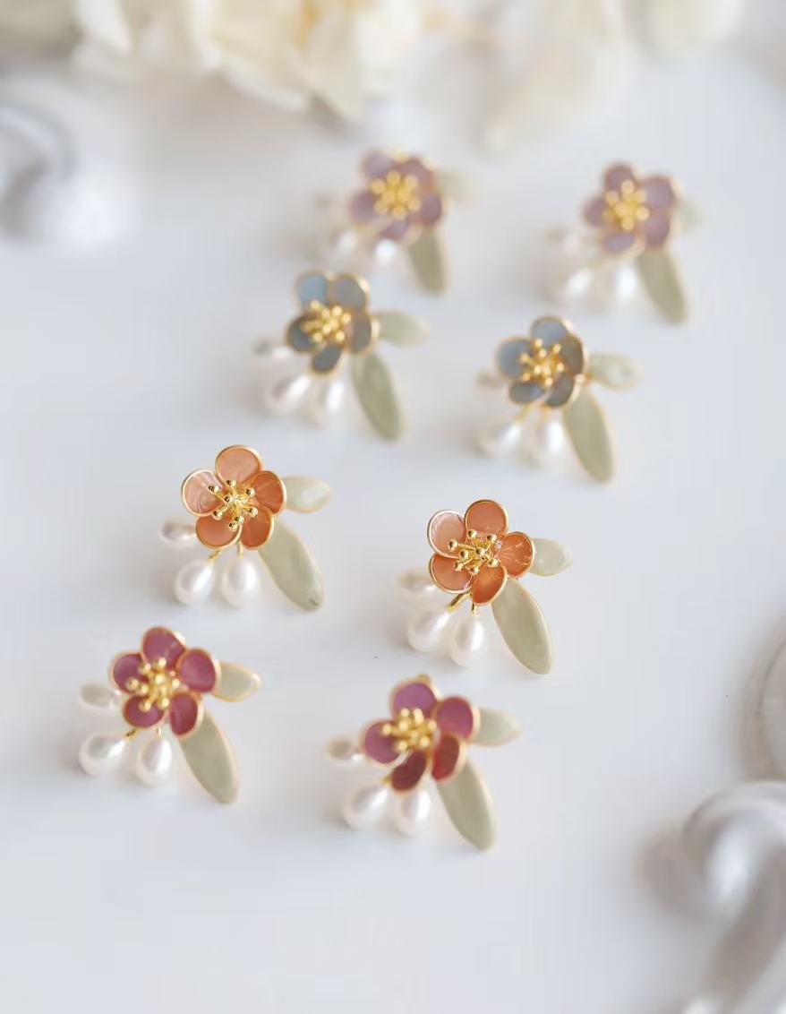 Morandi · Lotus Whisper Earrings