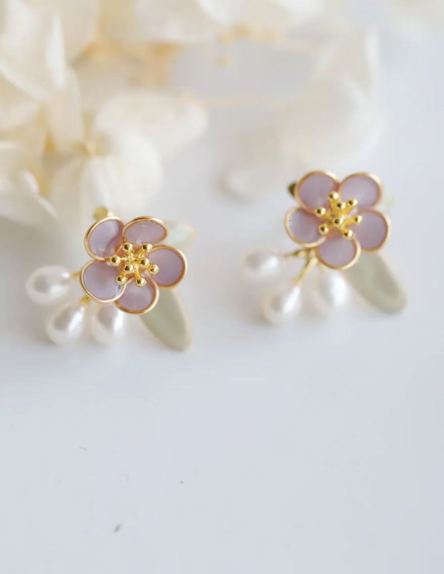 Morandi · Lotus Whisper Earrings