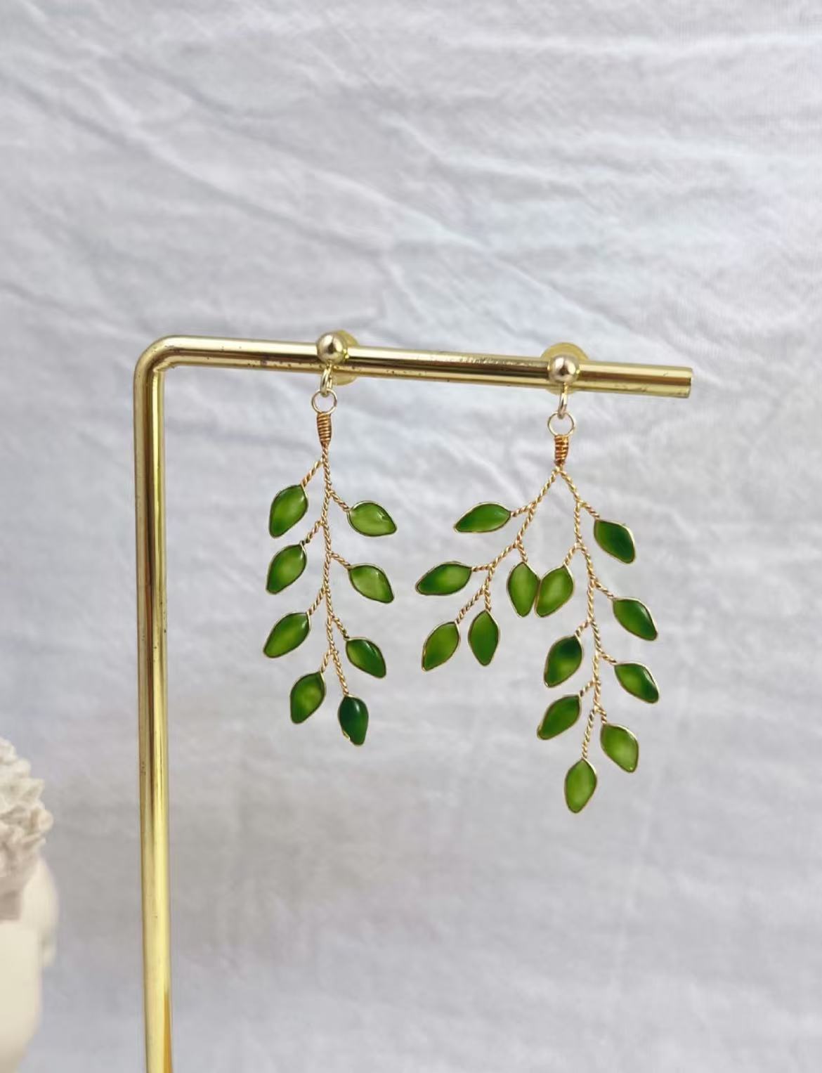 New Dainty Resin Flower Branch Drop Earrings for Women