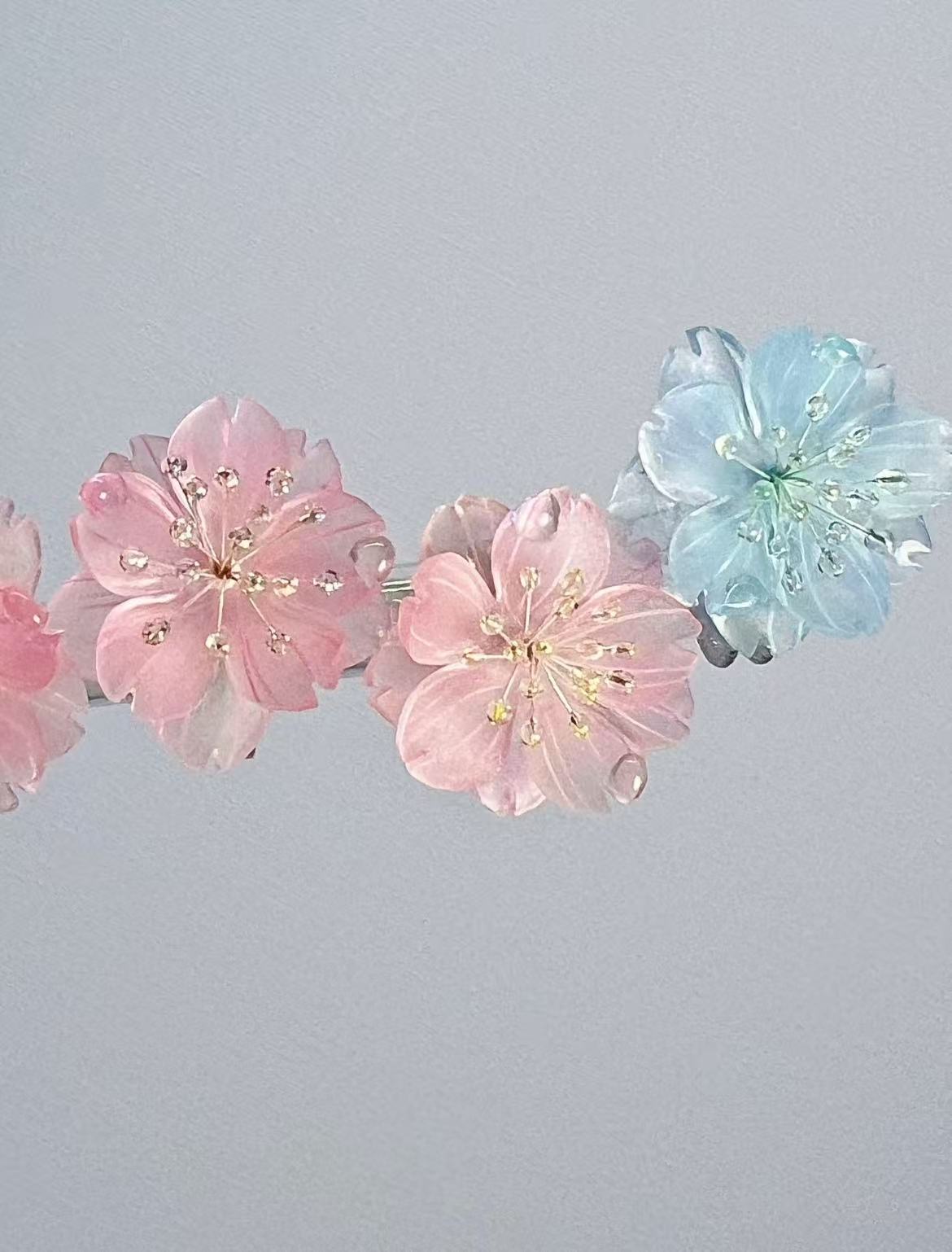 Dreamy Flower Pearl Cartilage Ear Cuffs