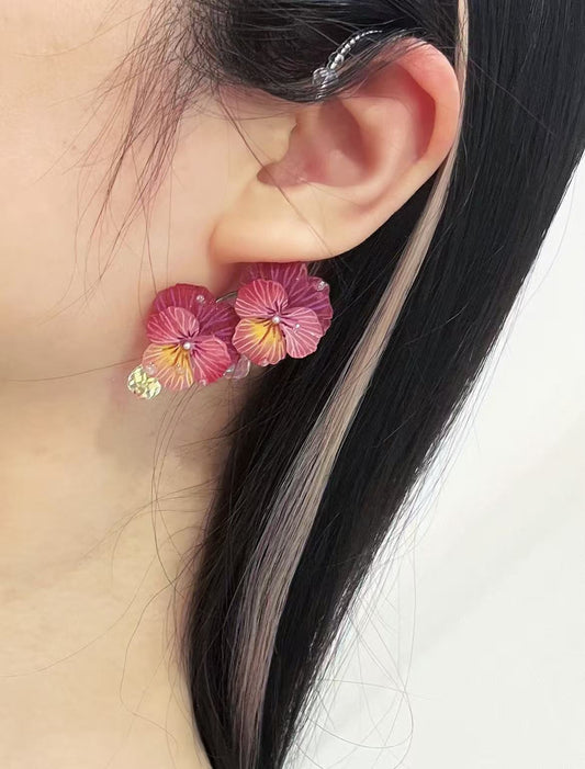 Gorgeous Pansy Flower Ear Cuff with Sparkling Crystals