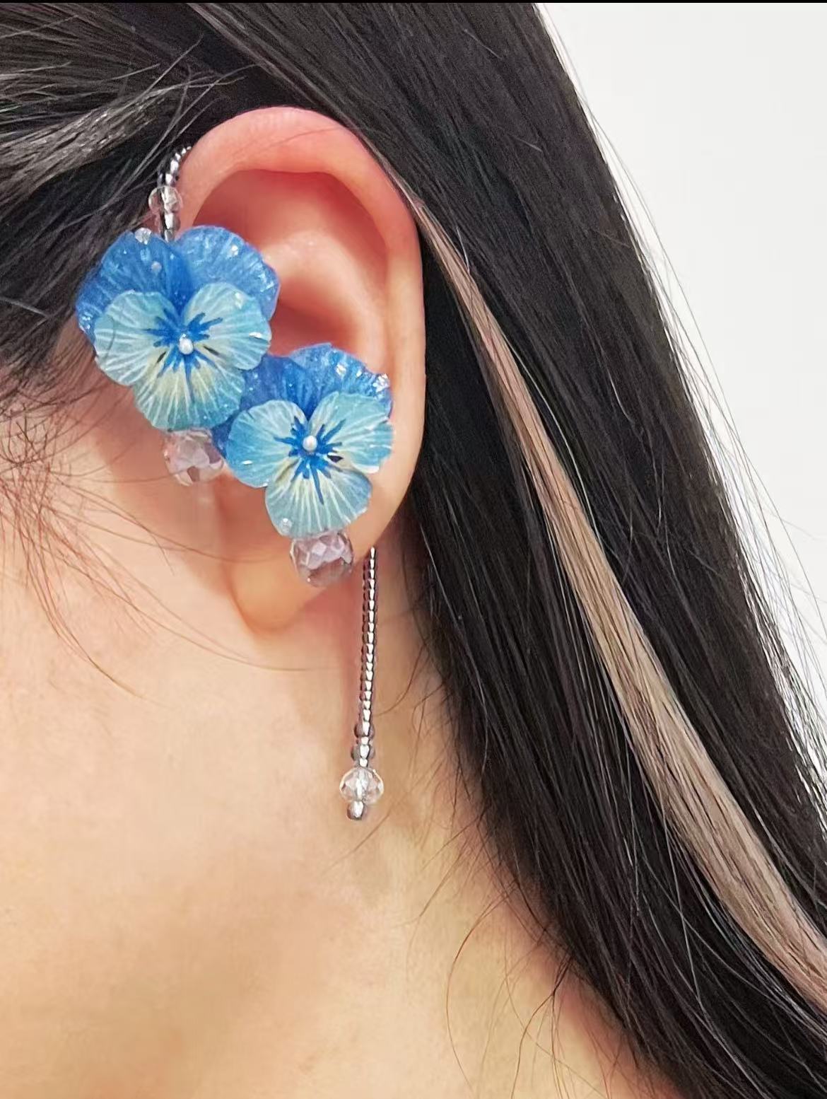 Gorgeous Pansy Flower Ear Cuff with Sparkling Crystals