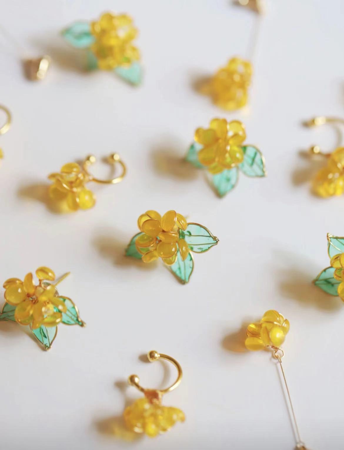 Golden Autumn Osmanthus Women's Multi-band Earrings