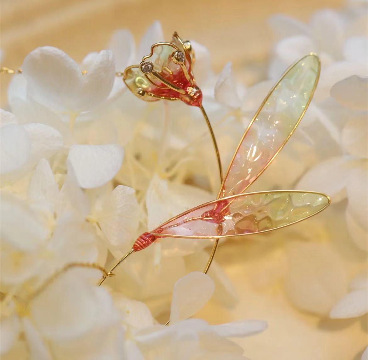 Glass Flower Gradient Necklace