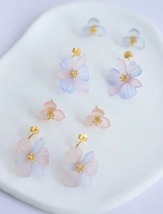 New Women's Earrings With Six First Flowers